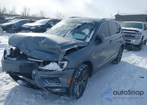 2019 Volkswagen Tiguan 2.0T Se/2.0T Sel/2.0T Sel R-Line/2.0T Sel R-Line Black z USA, uszkodzony, nr VIN 3VV2B7AX5KM024061